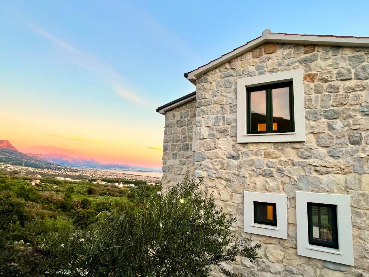 Villa Bepina, Surrounded By Sea, Olive, Vineyard Kastel Novi Luaran gambar