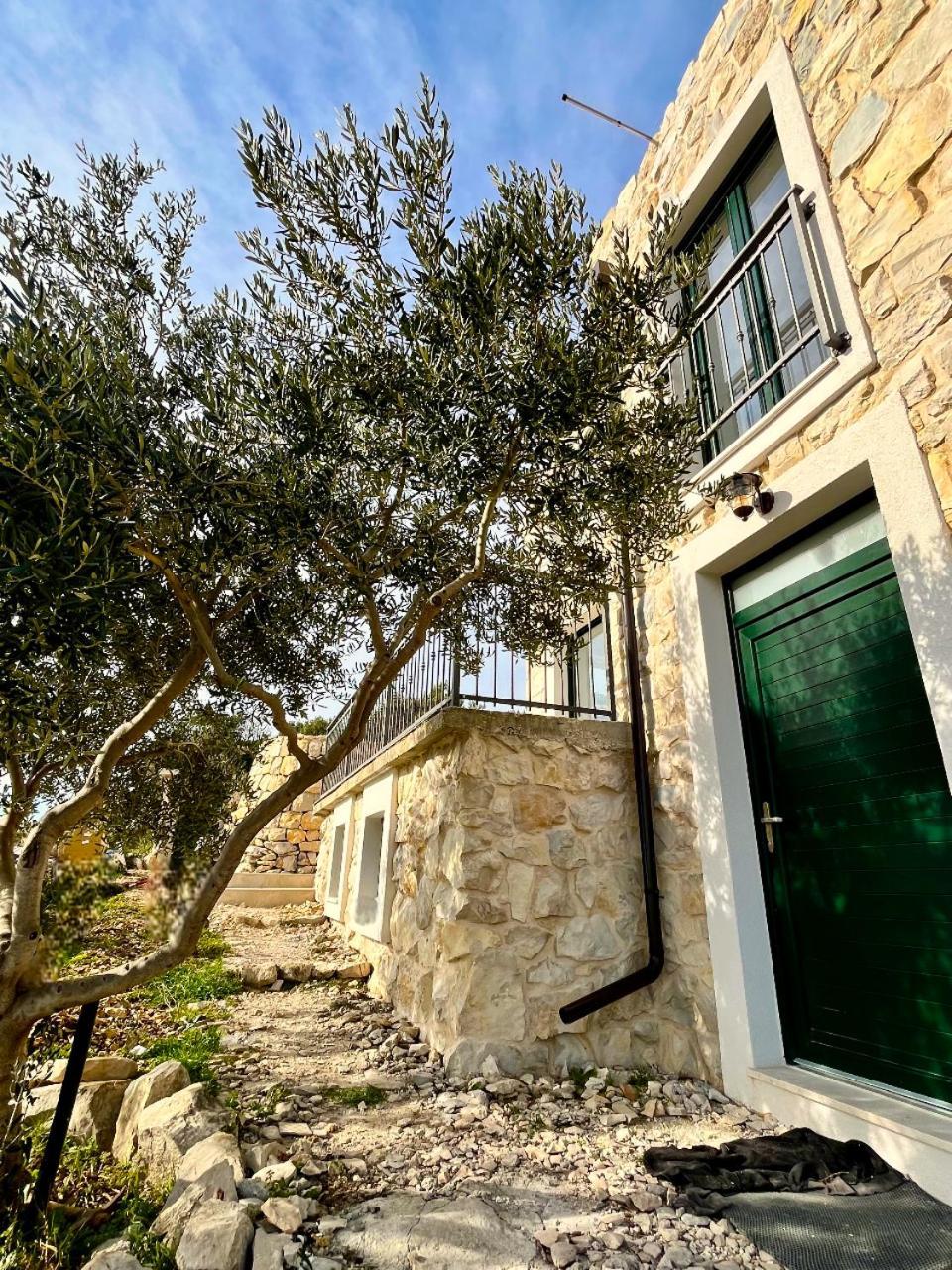Villa Bepina, Surrounded By Sea, Olive, Vineyard Kastel Novi Luaran gambar