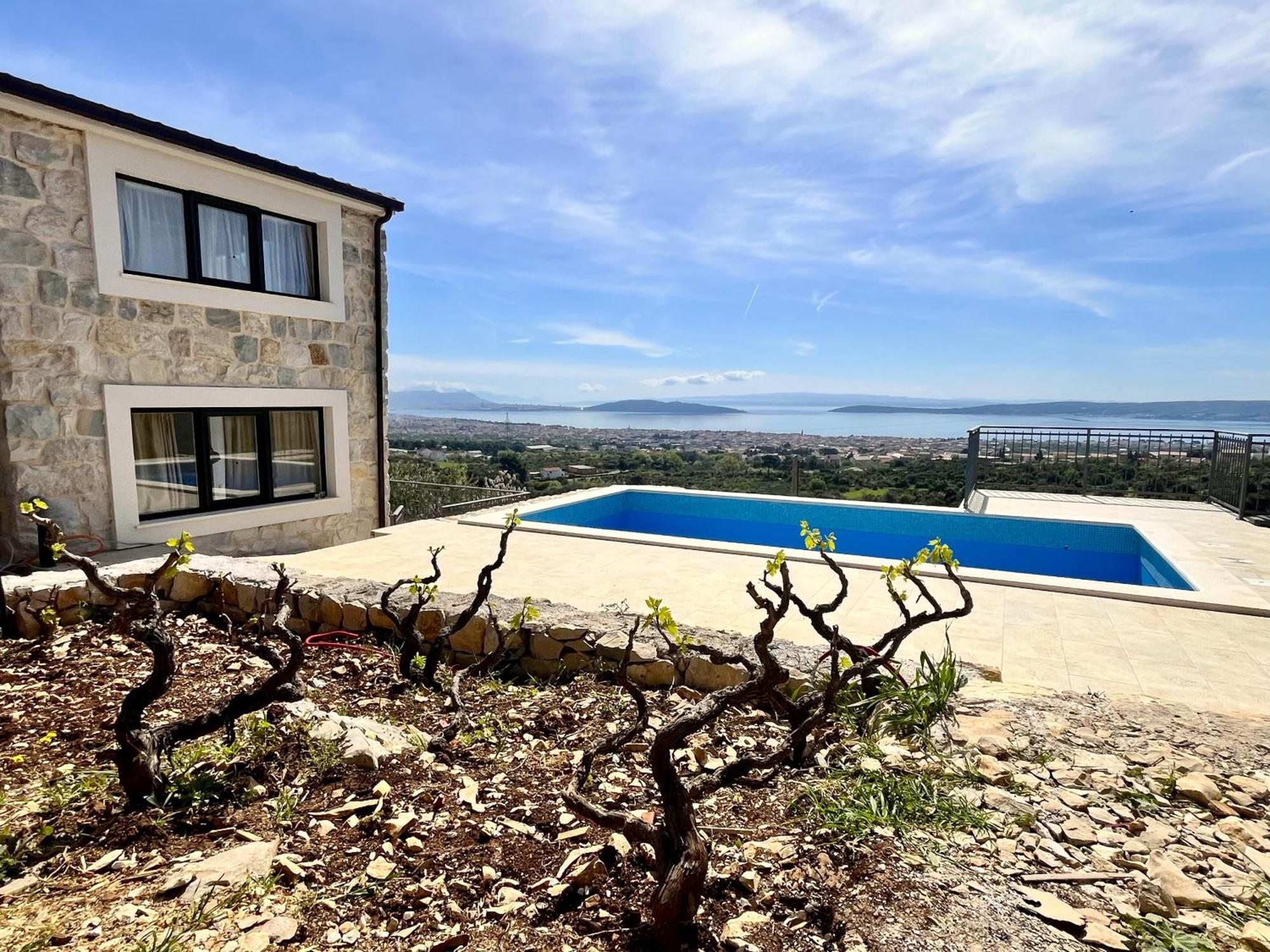 Villa Bepina, Surrounded By Sea, Olive, Vineyard Kastel Novi Luaran gambar